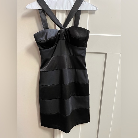 Josh and Jazz: black dress - Picture 1 of 3